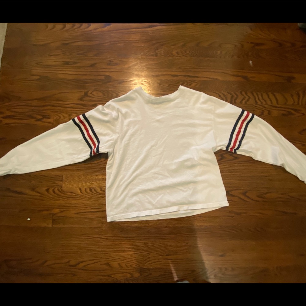 john galt/brandy melville white long sleeve